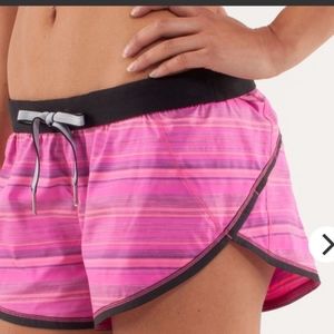 Lululemon Run Roll Down Short Elevation Stripe Pow